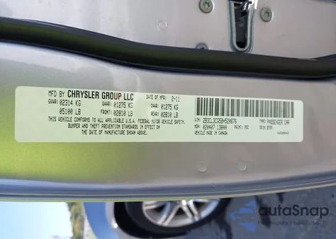 2011 Dodge Charger z USA, uszkodzony, nr VIN 2B3CL3CG5BH520676